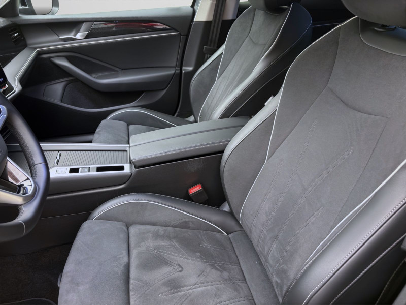 Bild 8: Volkswagen Passat Variant 1.5 TSI eHybrid DSG BUSINESS AHK KAMERA NAVI PDC