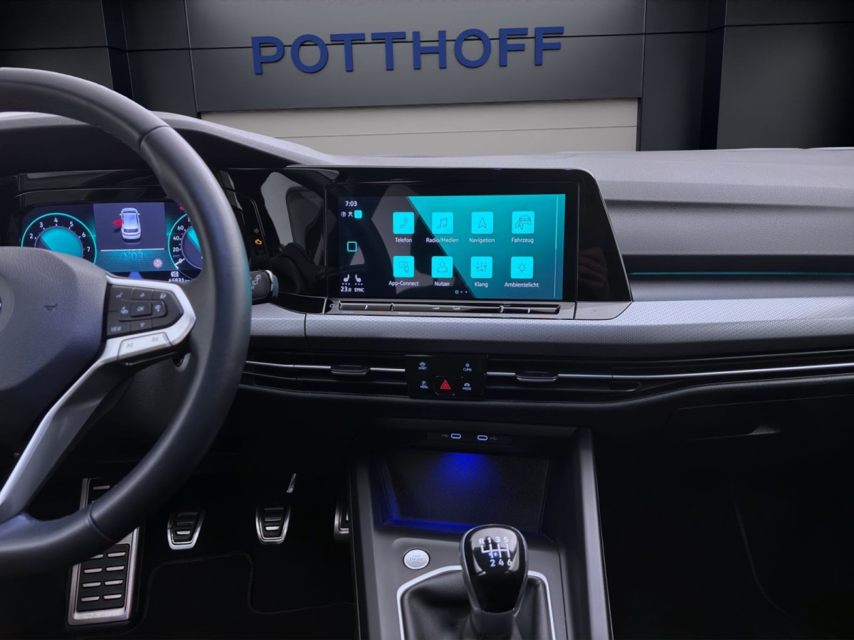 Thumb 13: Volkswagen Golf 1.5 TSI ACTIVE ACC PDC STDHZG NAVI MATRIX