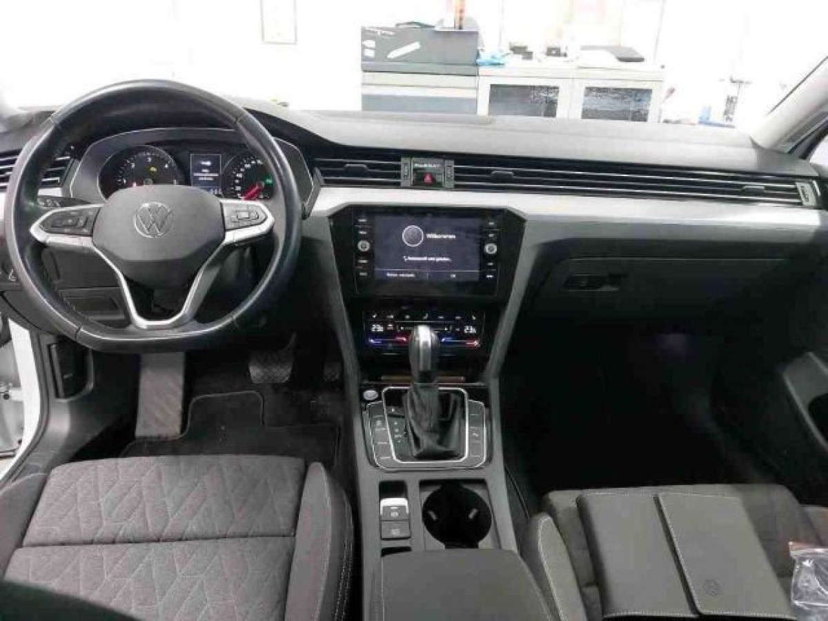 Thumb 2: Volkswagen Passat Variant 2.0 TDI DSG BUSINESS NAVI KAMERA KLIMA SHZG