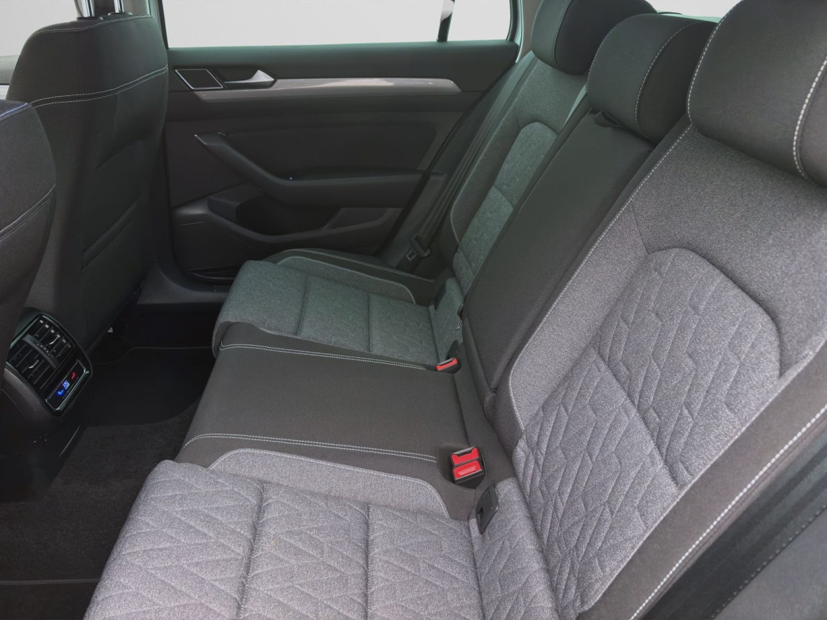 Thumb 14: Volkswagen Passat Variant 2.0 TDI DSG BUSINESS NAVI KAMERA KLIMA SHZG