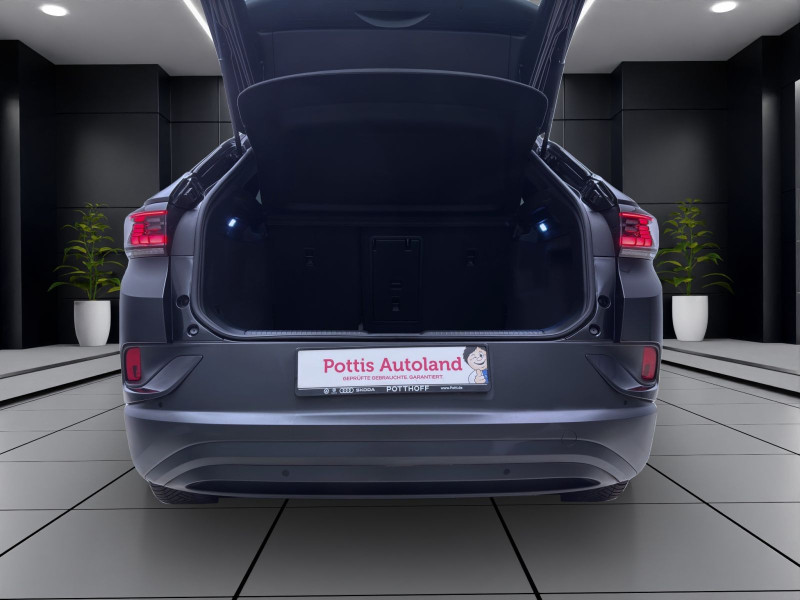 Bild 3: Volkswagen ID.4 PURE PERFORMANCE NAVI IQ.LIGHT KAMERA SITZHZG
