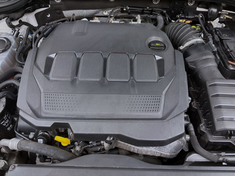 Bild 17: Škoda Octavia Combi 2.0 TDI DSG STYLE NAVI HuD PDC SITZHZG