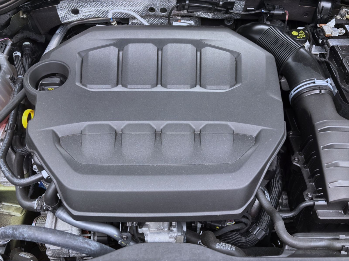 Thumb 18: Volkswagen Golf GTI CLUBSPORT NAVI KAMERA IQ.LIGHT DCC HuD