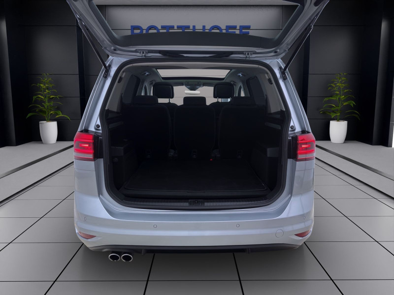 Bild 3: Volkswagen Touran 2.0 TDI DSG HIGHLINE STDHZG AHK PANO