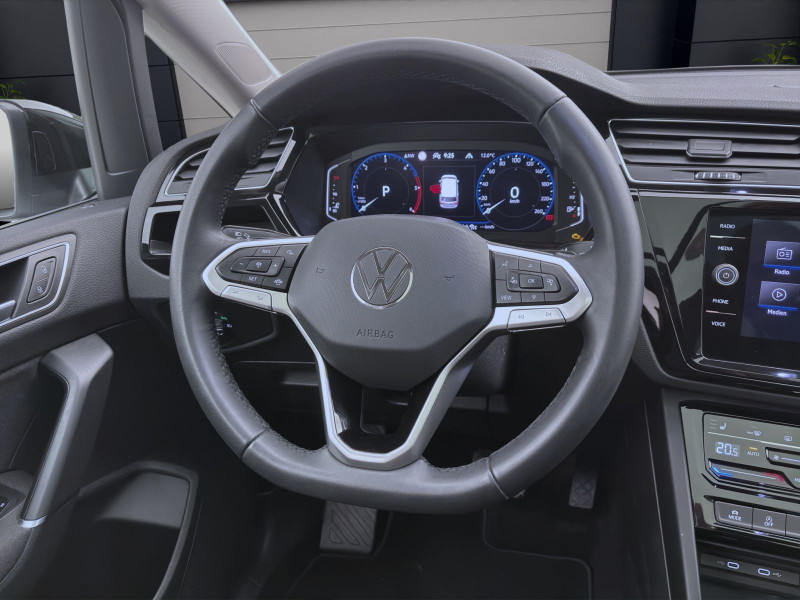 Bild 10: Volkswagen Touran 2.0 TDI DSG HIGHLINE STDHZG AHK PANO