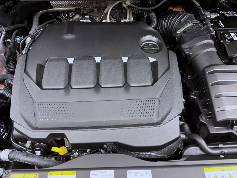 Bild 17: Volkswagen Touran 2.0 TDI DSG HIGHLINE STDHZG AHK PANO