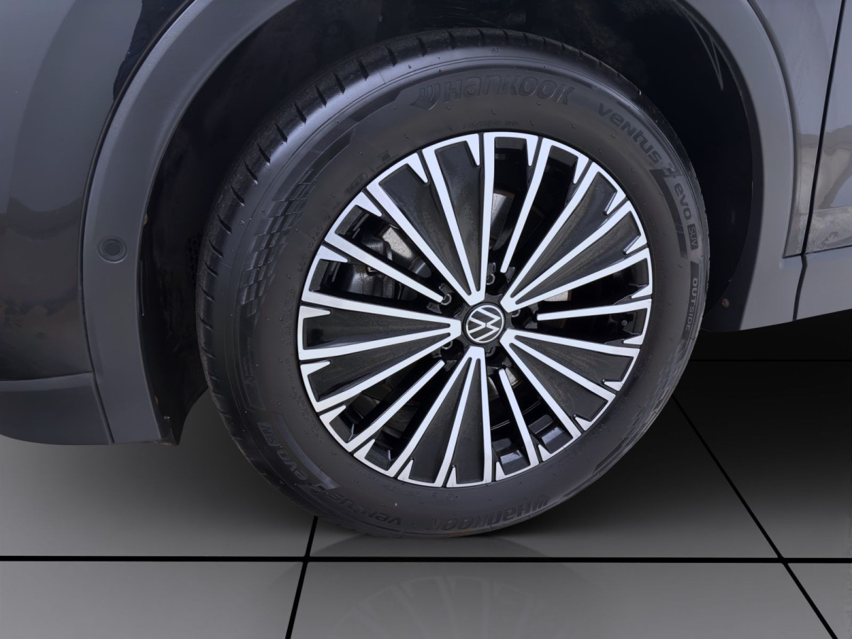 Thumb 7: Volkswagen Tiguan 2.0 TDI DSG GOAL AHK NAVI ACC SITZHZG