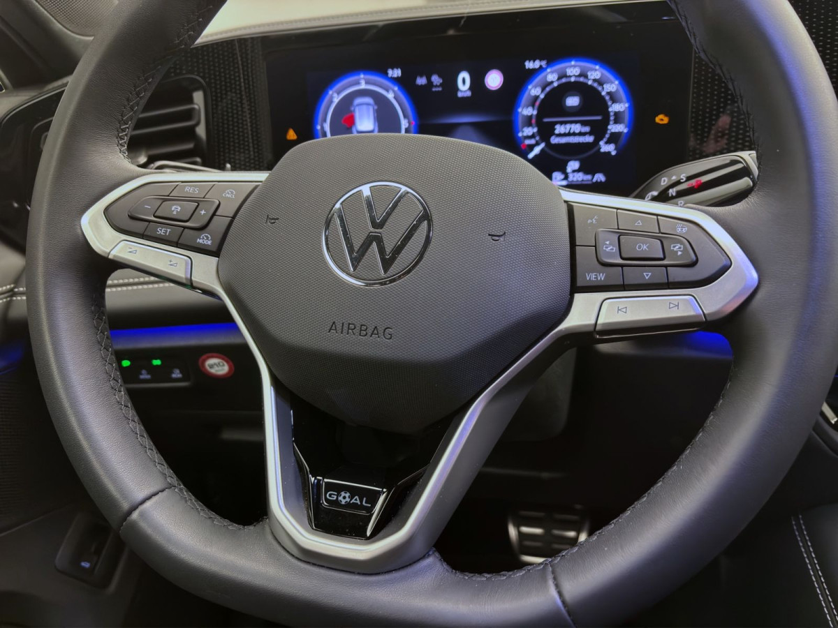 Thumb 11: Volkswagen Tiguan 2.0 TDI DSG GOAL AHK NAVI ACC SITZHZG