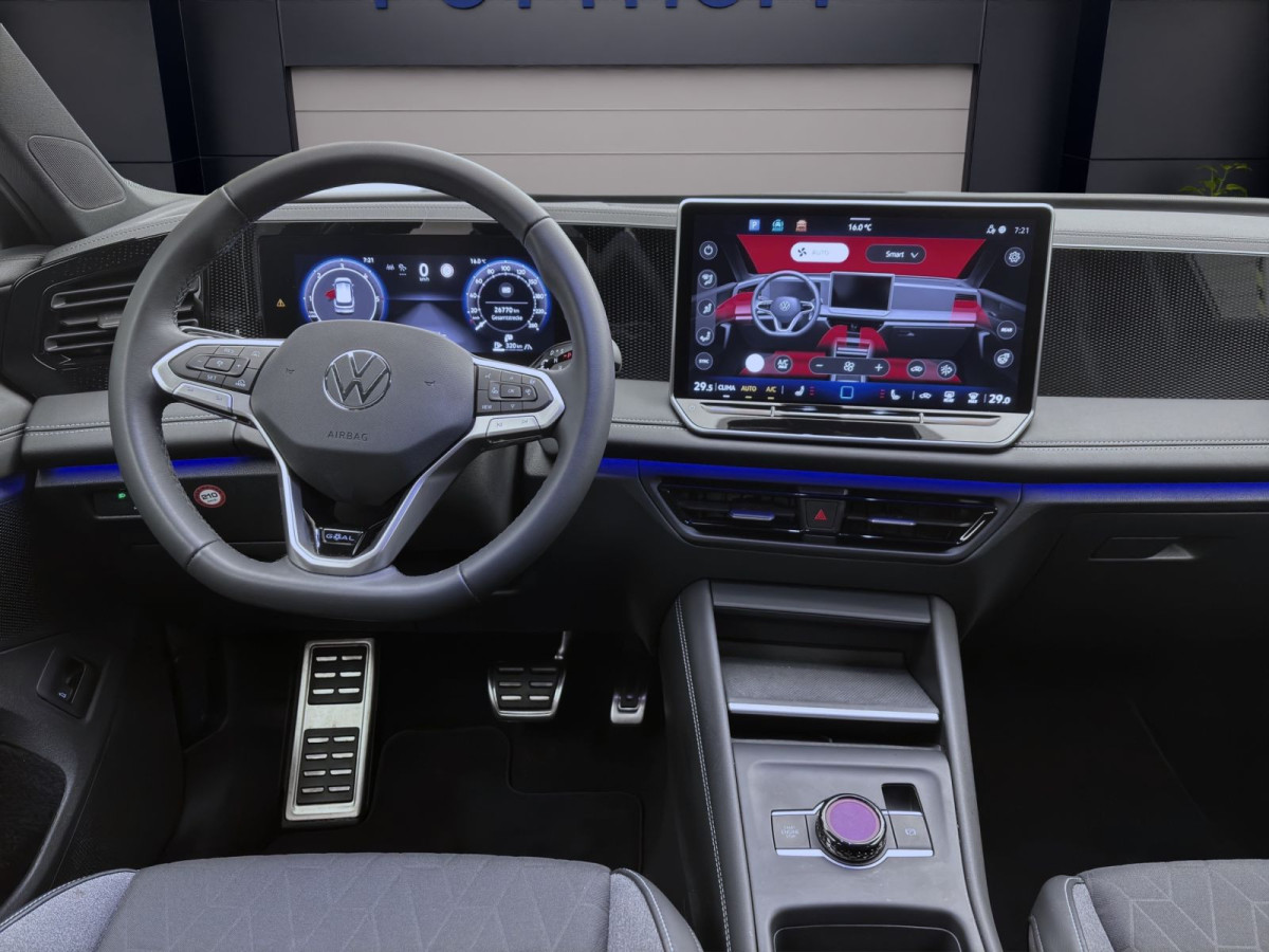 Thumb 12: Volkswagen Tiguan 2.0 TDI DSG GOAL AHK NAVI ACC SITZHZG