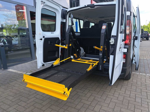 Ansicht 27 - Neuwagen Fahrzeug, Modell Primastar der Marke Nissan von Verkäufer Krüll NI GmbH