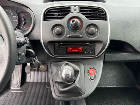 Ansicht 9 - Gebrauchtwagen Fahrzeug, Modell NV250 der Marke Nissan von Verkäufer Autohaus Priller – Zweigniederlassung der Autohaus MKM Huber GmbH