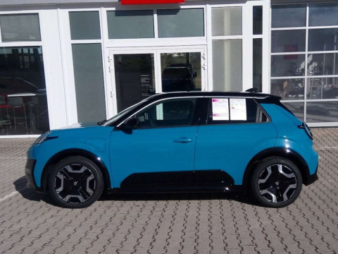 Automodell: Micra in der Farbe blau