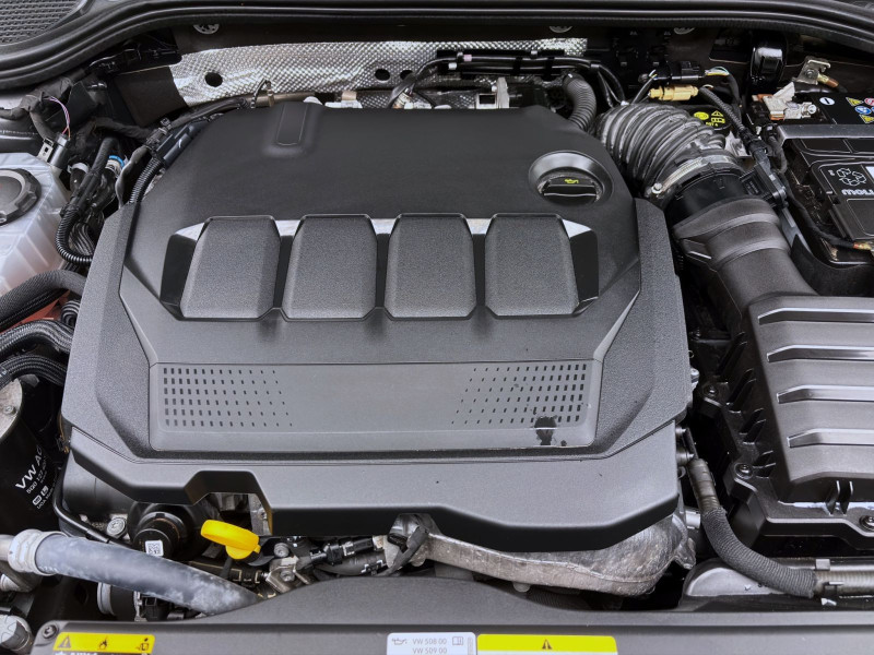 Bild 17: Volkswagen Golf 2.0 TDI DSG MOVE AHK KAMERA PDC NAVI