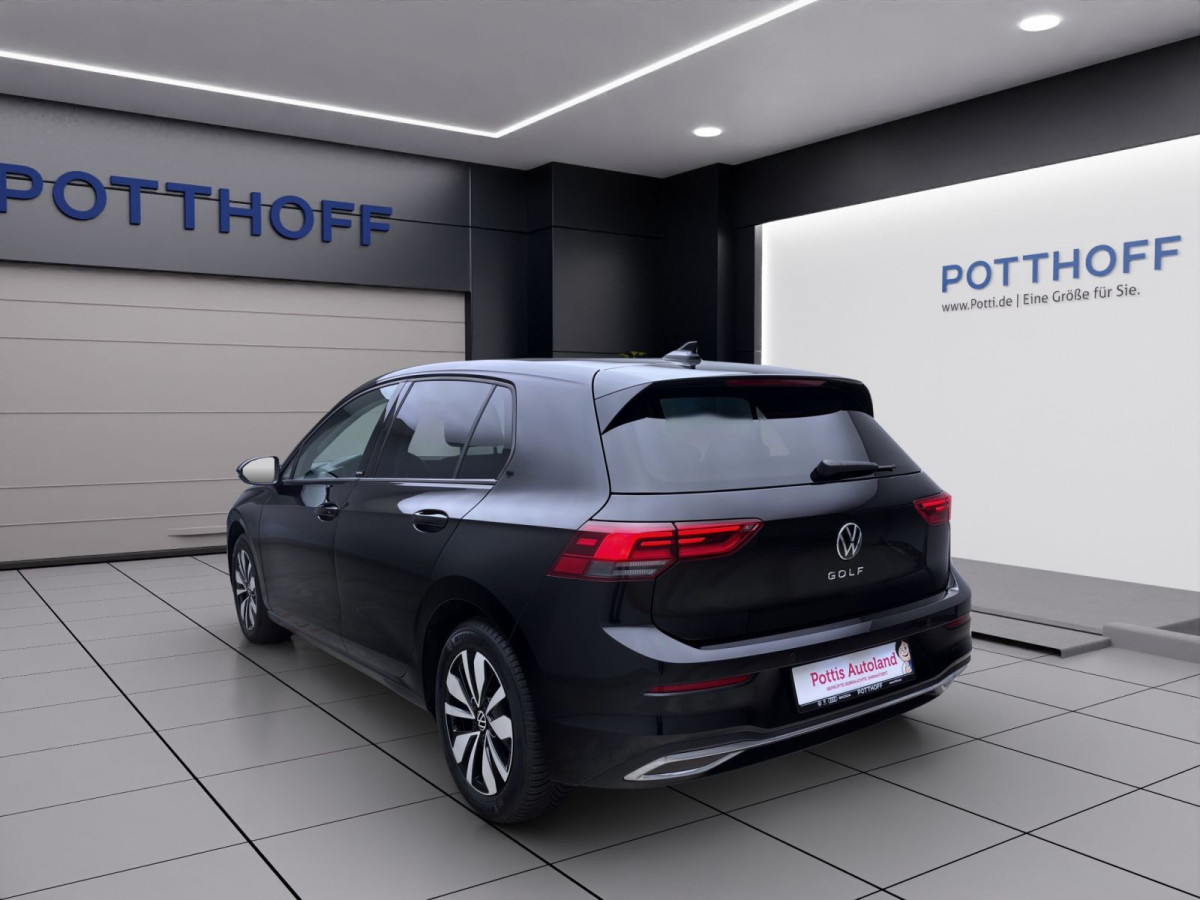 Thumb 1: Volkswagen Golf 2.0 TDI DSG MOVE AHK KAMERA PDC NAVI