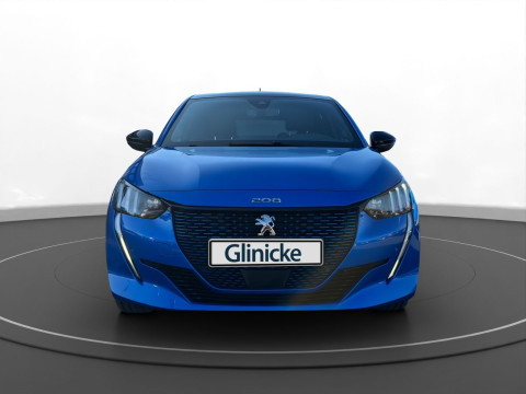 Peugeot 208 - 208 Elektro 99,4% GT+ Panodach Kamera Navi ACC PDC