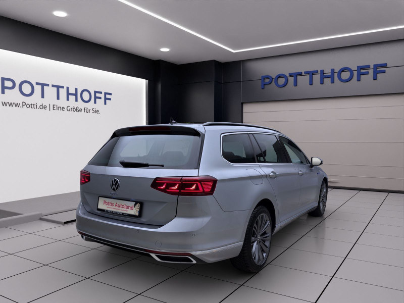 Bild 4: Volkswagen Passat Variant 1.4 TSI eHybrid DSG GTE PANO AHK NAVI IQ.LIGHT