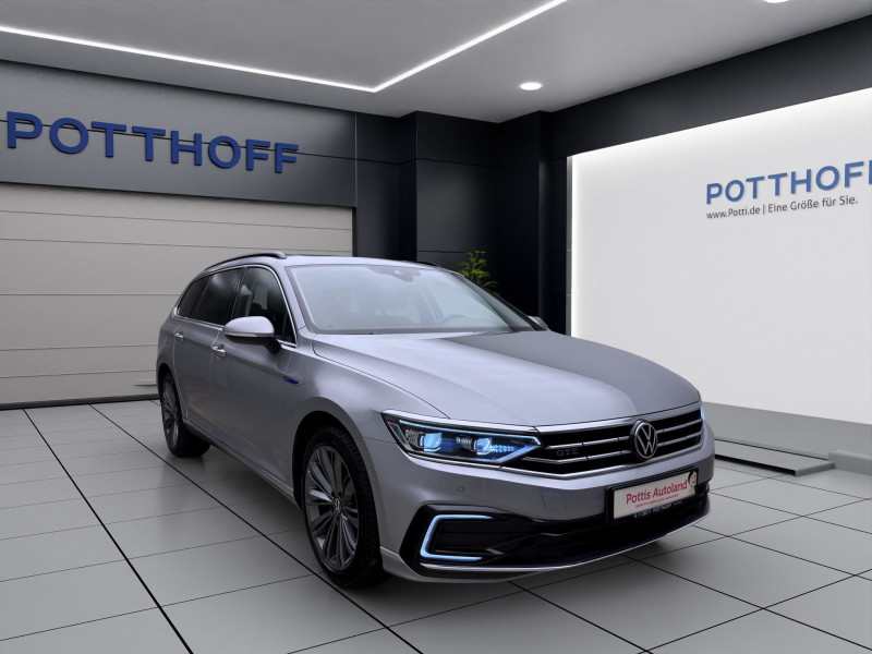 Bild 5: Volkswagen Passat Variant 1.4 TSI eHybrid DSG GTE PANO AHK NAVI IQ.LIGHT