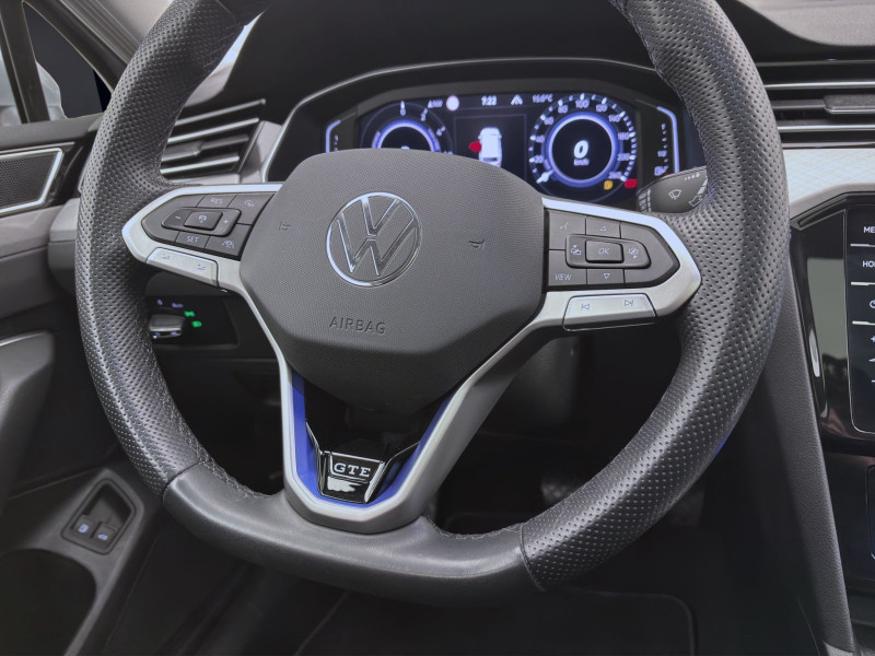 Bild 11: Volkswagen Passat Variant 1.4 TSI eHybrid DSG GTE PANO AHK NAVI IQ.LIGHT