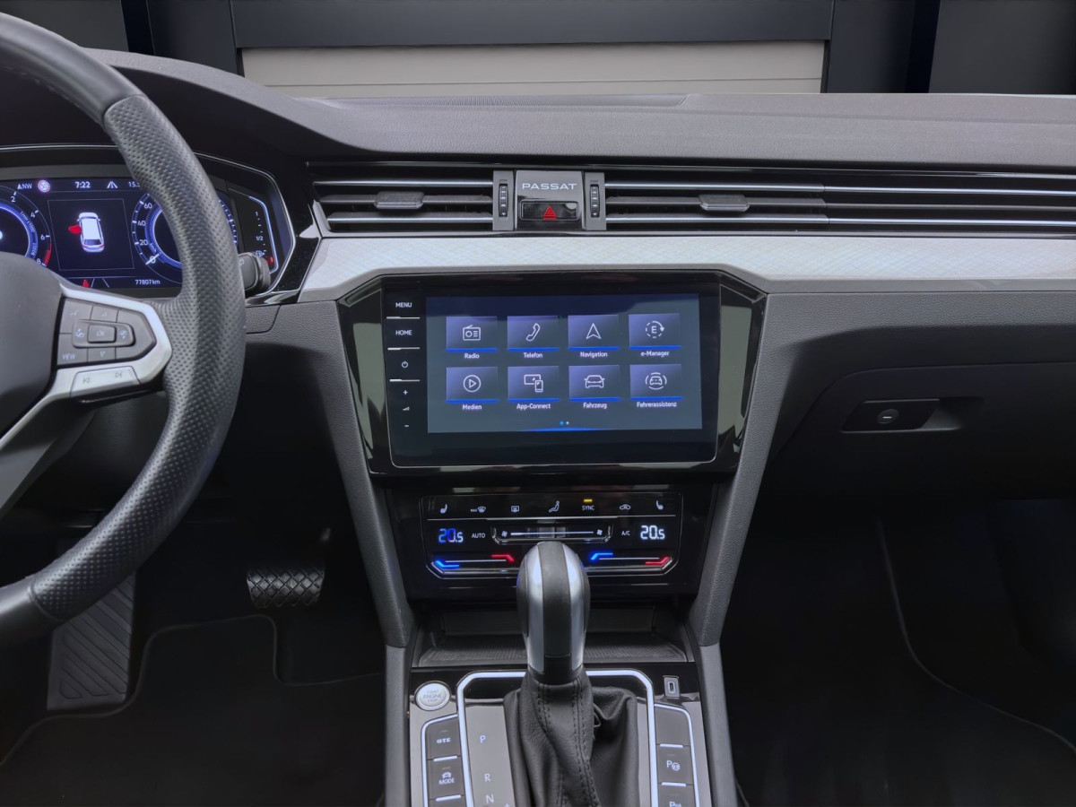 Thumb 13: Volkswagen Passat Variant 1.4 TSI eHybrid DSG GTE PANO AHK NAVI IQ.LIGHT
