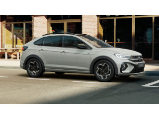 Fahrzeugbild eines Volkswagen Taigo in grau.