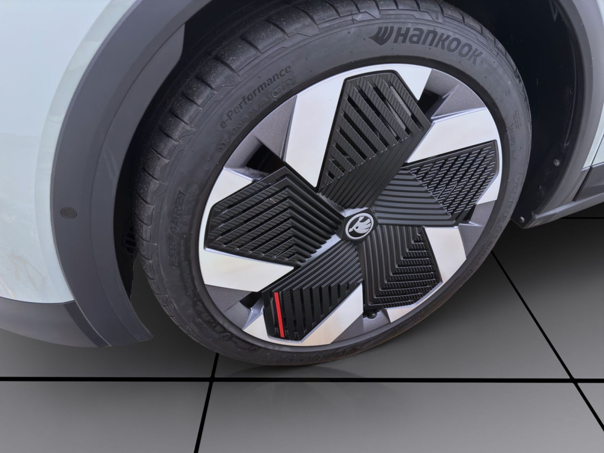Thumb 7: Škoda Elroq 85 FIRST EDITION LODGE AHK NAVI HuD SITZHZG