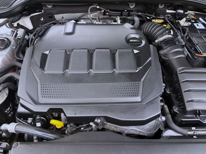 Bild 17: Škoda Octavia Combi 2.0 TDI DSG 4x4 SCOUT AHK NAVI SITZHZG PDC