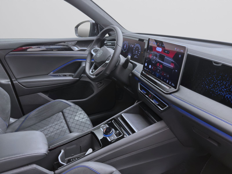 Bild 16: Volkswagen Tiguan 2.0 TDI DSG R-LINE AHK NAVI KAMERA IQ.LIGHT