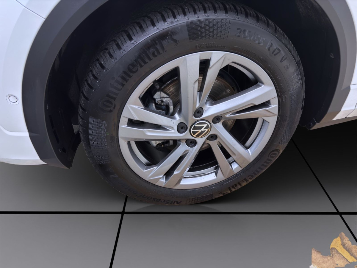 Thumb 7: Volkswagen T-Roc 1.5 TSI DSG R-LINE AHK NAVI KAMERA ACC LED+