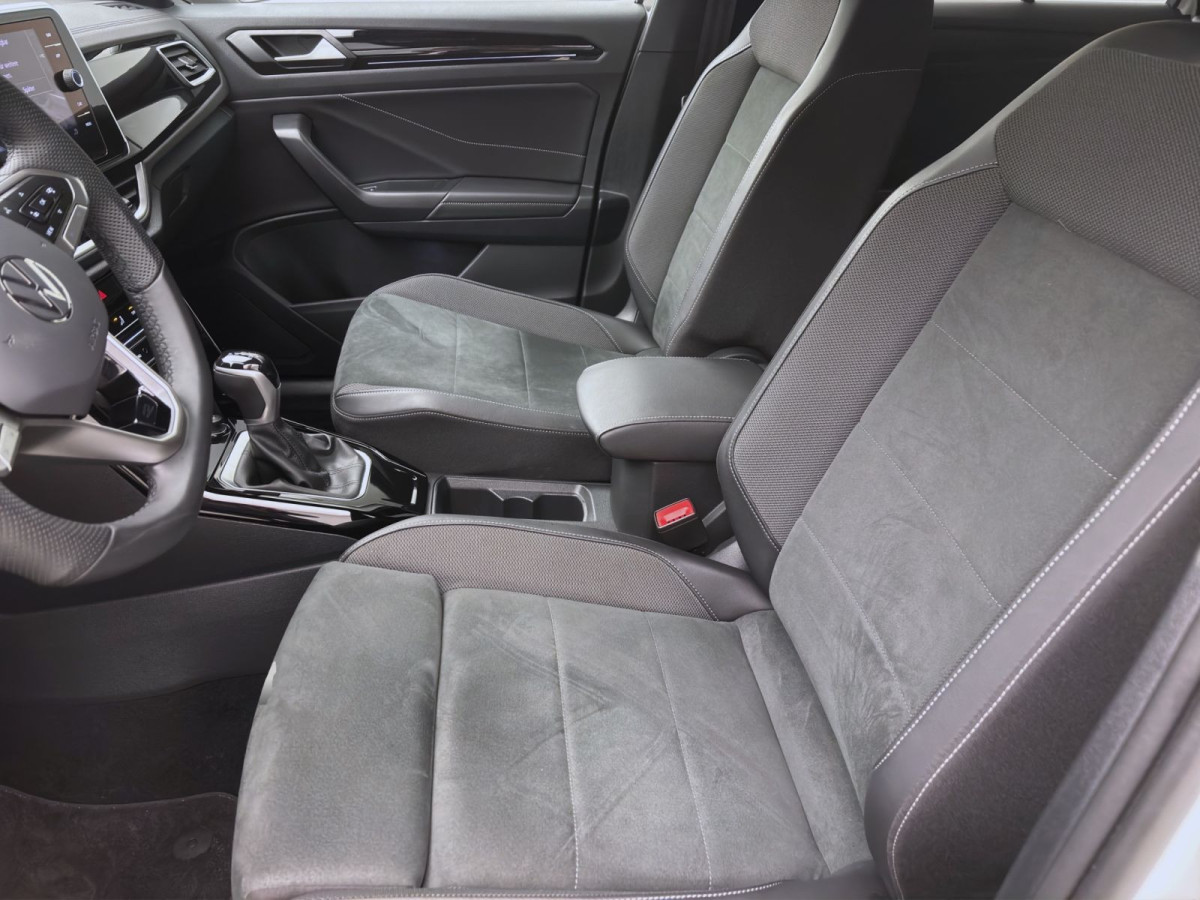 Thumb 8: Volkswagen T-Roc 1.5 TSI DSG R-LINE AHK NAVI KAMERA ACC LED+