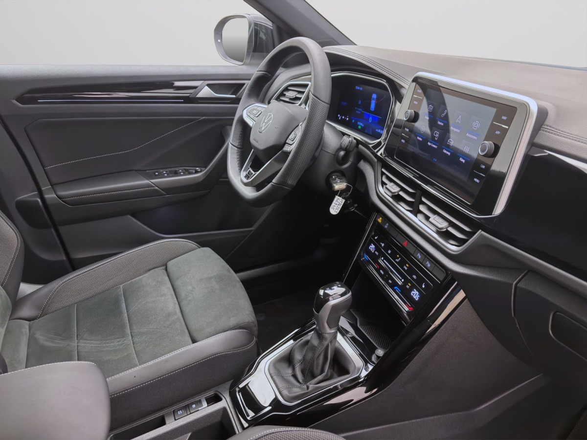 Thumb 16: Volkswagen T-Roc 1.5 TSI DSG R-LINE AHK NAVI KAMERA ACC LED+