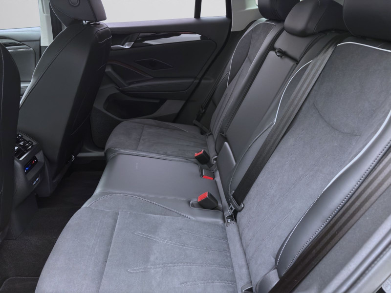 Bild 14: Volkswagen Tiguan 2.0 TDI DSG ELEGANCE STDHZG AHK NAVI KAMERA