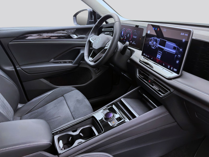 Bild 16: Volkswagen Tiguan 2.0 TDI DSG ELEGANCE STDHZG AHK NAVI KAMERA