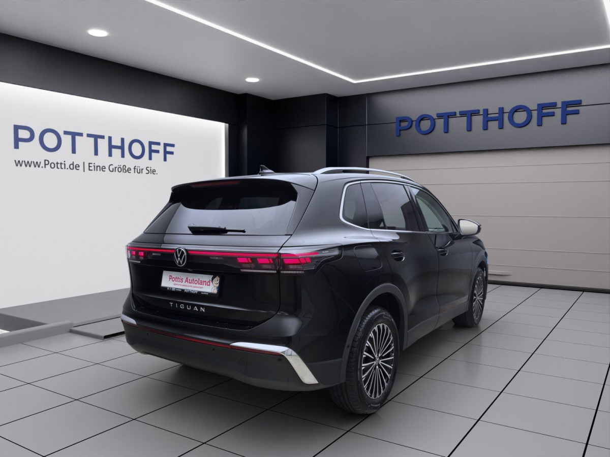 Thumb 4: Volkswagen Tiguan 2.0 TDI DSG ELEGANCE STDHZG AHK NAVI KAMERA