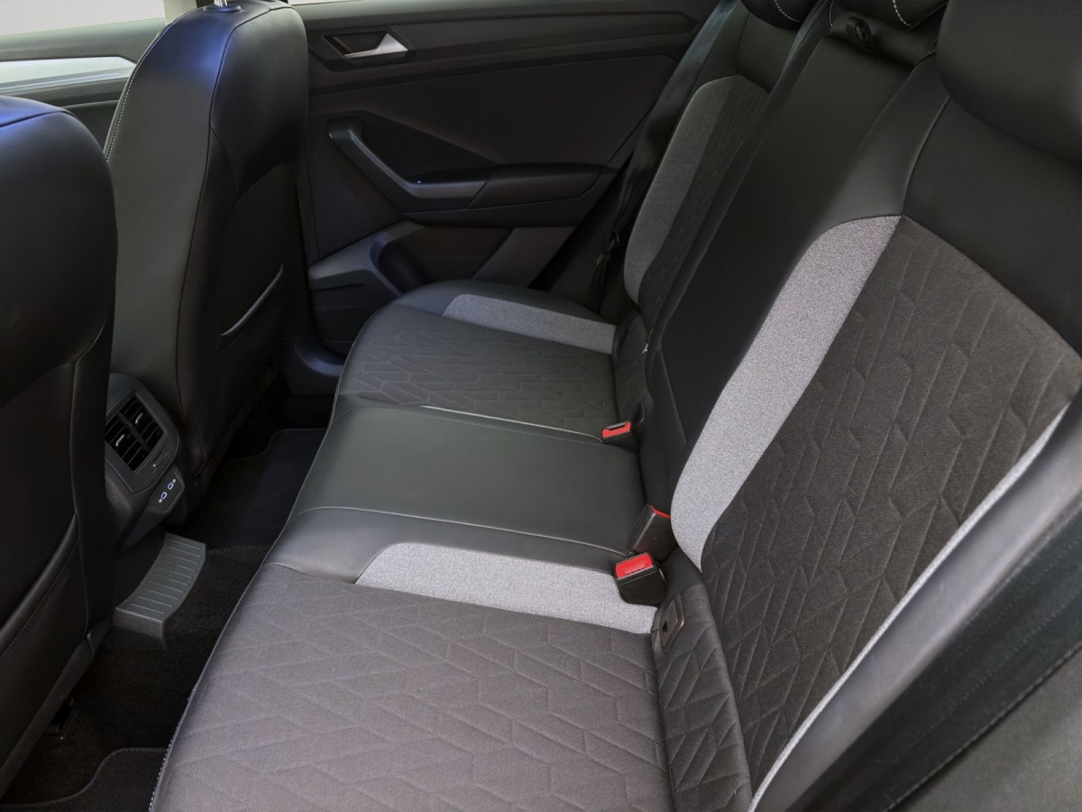 Thumb 14: Volkswagen T-Roc 2.0 TDI DSG GOAL AHK KAMERA NAVI PDC