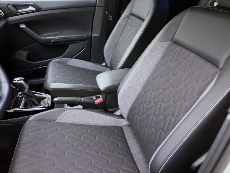 Bild 8: Volkswagen T-Cross 1.0 TSI DSG GOAL AHK PDC NAVI SITZHZG