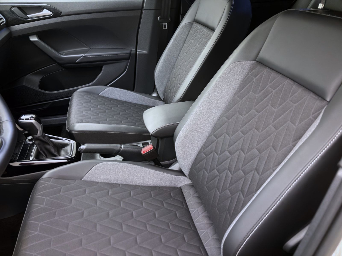 Thumb 8: Volkswagen T-Cross 1.0 TSI DSG GOAL AHK PDC NAVI SITZHZG