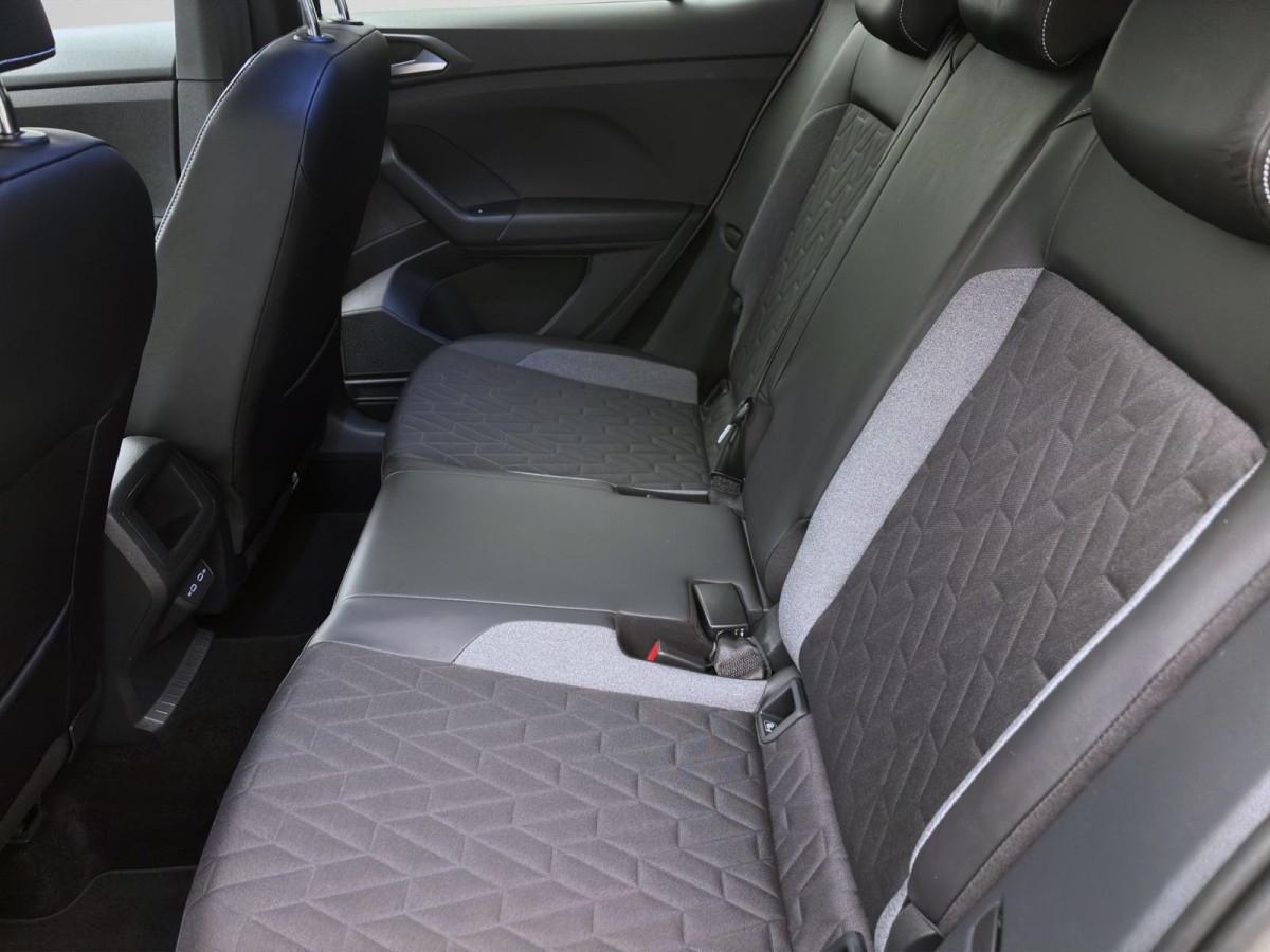 Thumb 14: Volkswagen T-Cross 1.0 TSI DSG GOAL AHK PDC NAVI SITZHZG