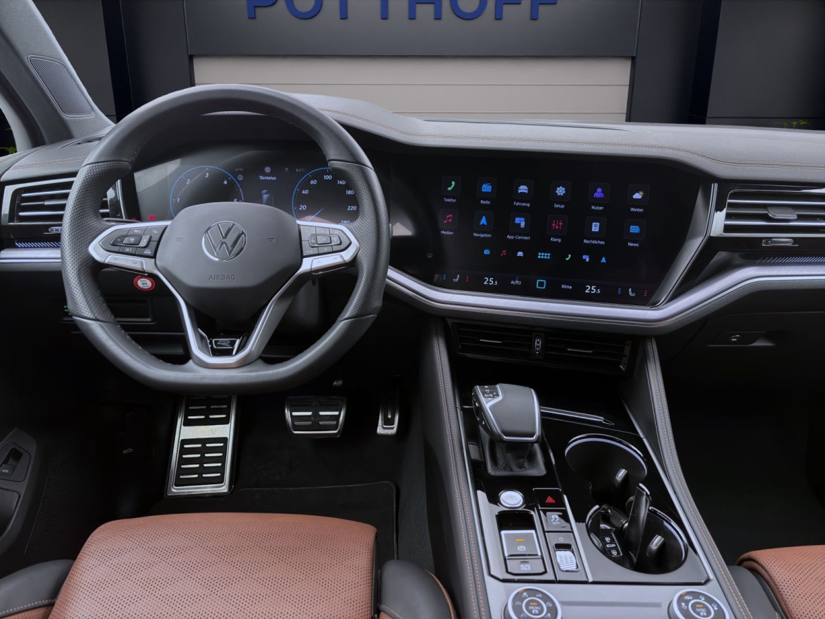 Thumb 12: Volkswagen Touareg 3.0 TDI DSG 4M R-LINE LUFT STDHZG AHK NAVI