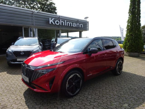 Automodell: Qashqai in der Farbe rot