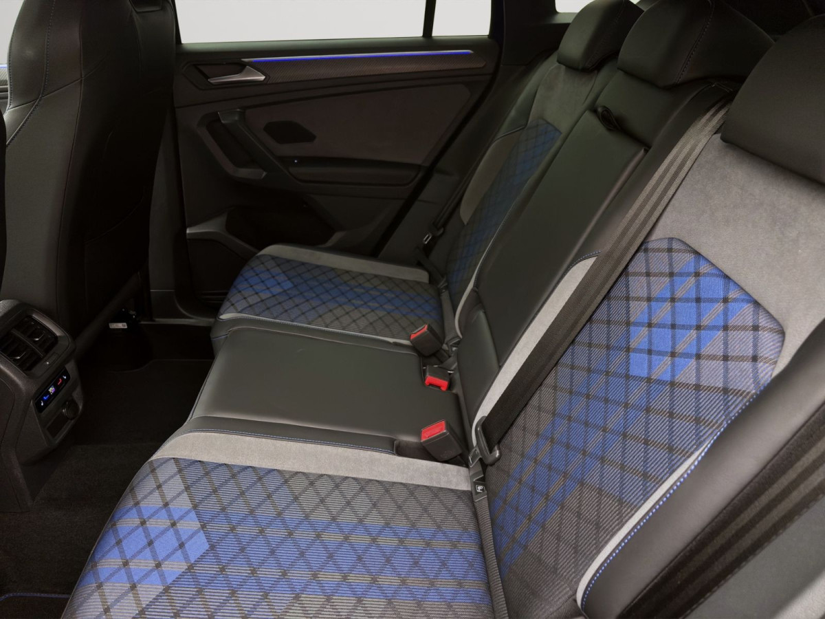 Thumb 14: Volkswagen Tiguan 4M R AHK NAVI IQ.LIGHT DCC ACC KAMERA