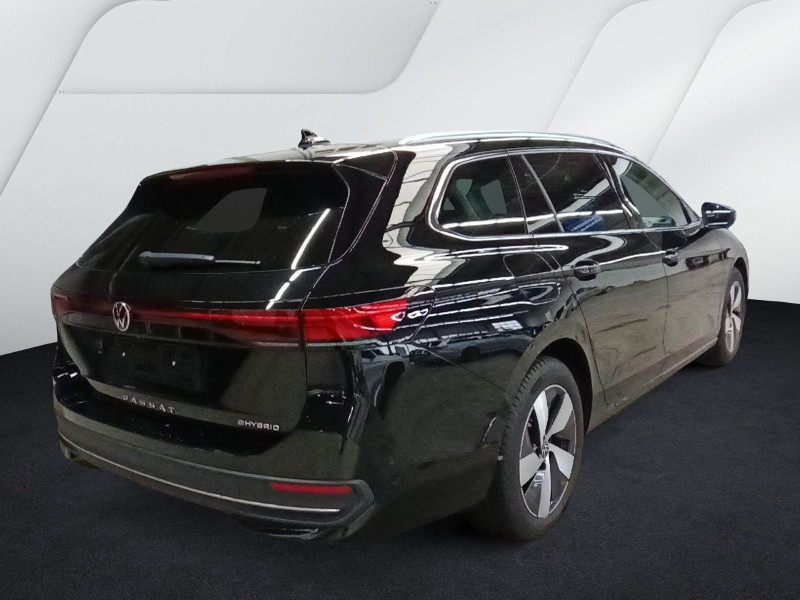 Bild 1: Volkswagen Passat Variant 1.5 TSI eHybrid DSG BUSINESS AHK NAVI KAMERA HuD