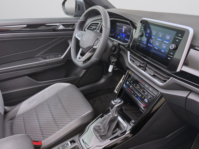 Bild 16: Volkswagen T-Roc Cabriolet 1.5 TSI DSG R-LINE AHK NAVI ACC SITZHZG