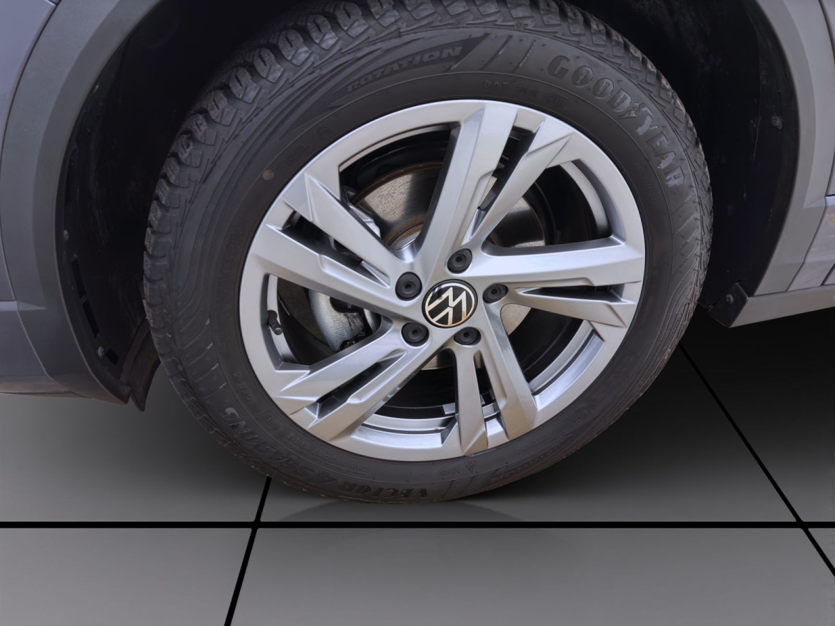 Thumb 7: Volkswagen T-Roc Cabriolet 1.5 TSI DSG R-LINE AHK NAVI ACC SITZHZG