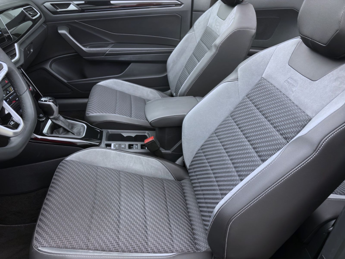Thumb 8: Volkswagen T-Roc Cabriolet 1.5 TSI DSG R-LINE AHK NAVI ACC SITZHZG