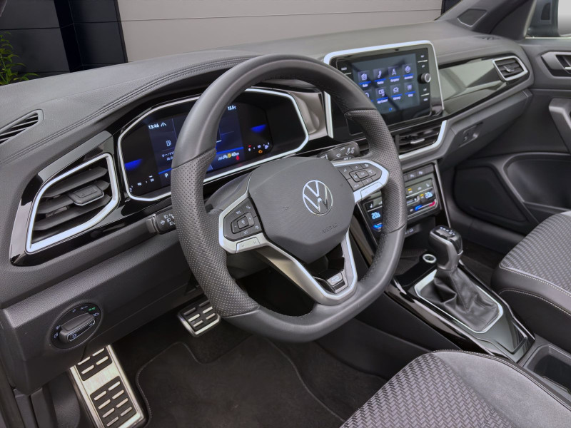 Bild 12: Volkswagen T-Roc Cabriolet 1.5 TSI DSG R-LINE AHK NAVI SITZHZG PDC