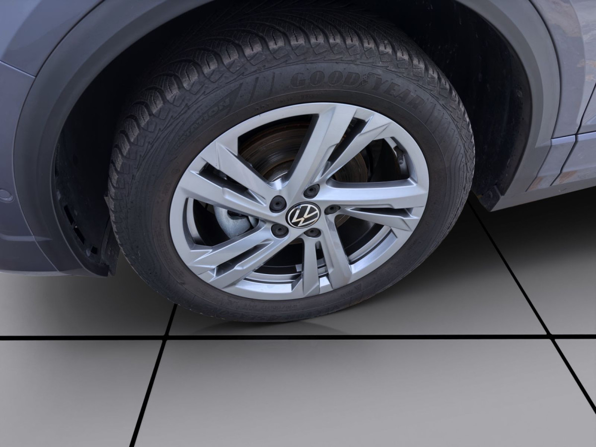 Thumb 7: Volkswagen T-Roc Cabriolet 1.5 TSI DSG R-LINE AHK NAVI SITZHZG PDC