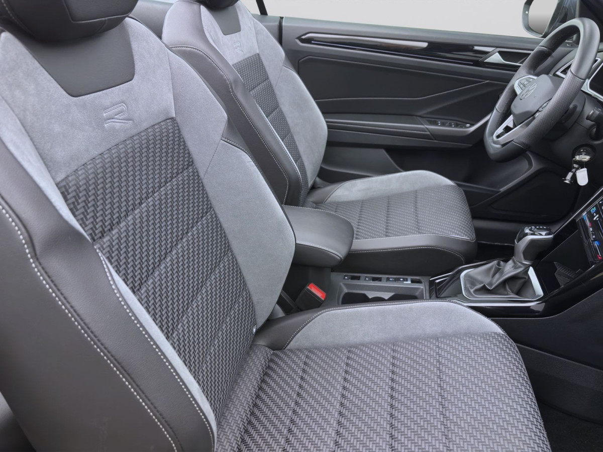 Thumb 15: Volkswagen T-Roc Cabriolet 1.5 TSI DSG R-LINE AHK NAVI SITZHZG PDC