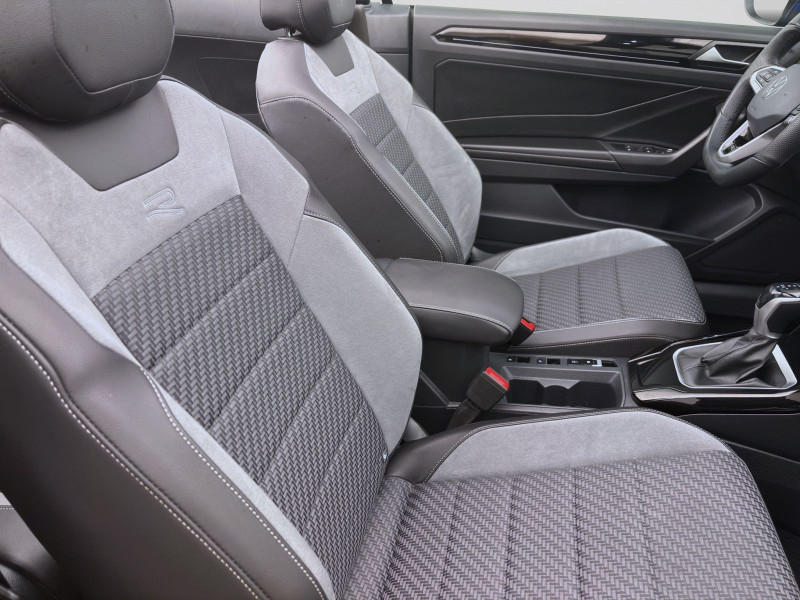 Bild 15: Volkswagen T-Roc Cabriolet 1.5 TSI DSG R-LINE AHK NAVI SITZHZG PDC