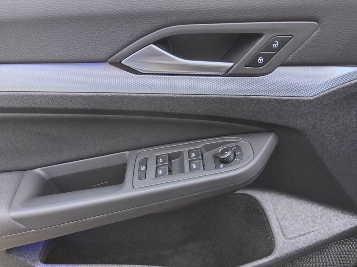 Thumb 9: Volkswagen Golf 2.0 TDI DSG GOAL AHK NAVI KAMERA PDC