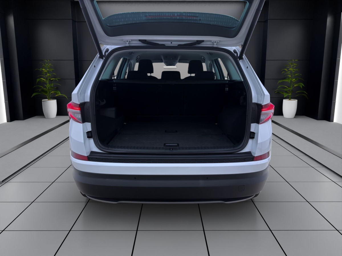 Thumb 3: Škoda Kodiaq 2.0 TDI DSG 4x4 TOUR AHK KAMERA AHK PDC